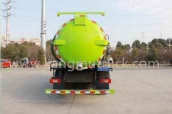 Foton Ollin Yunnei 150HP 8Cbm camion di aspirazione delle acque reflue