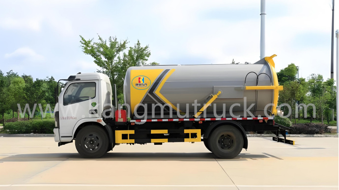 東風フルカ 8Cbm 下水吸引車