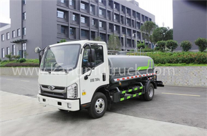 Camion irrigatore Foton H2 5CBM