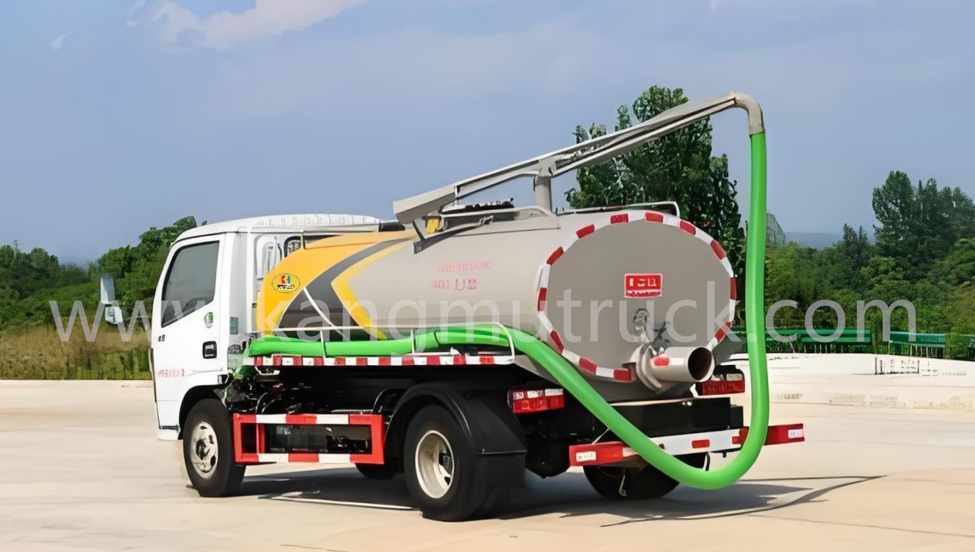 Dongfeng Dolika 5CBM spoelput leegmaak en suig vragmotor