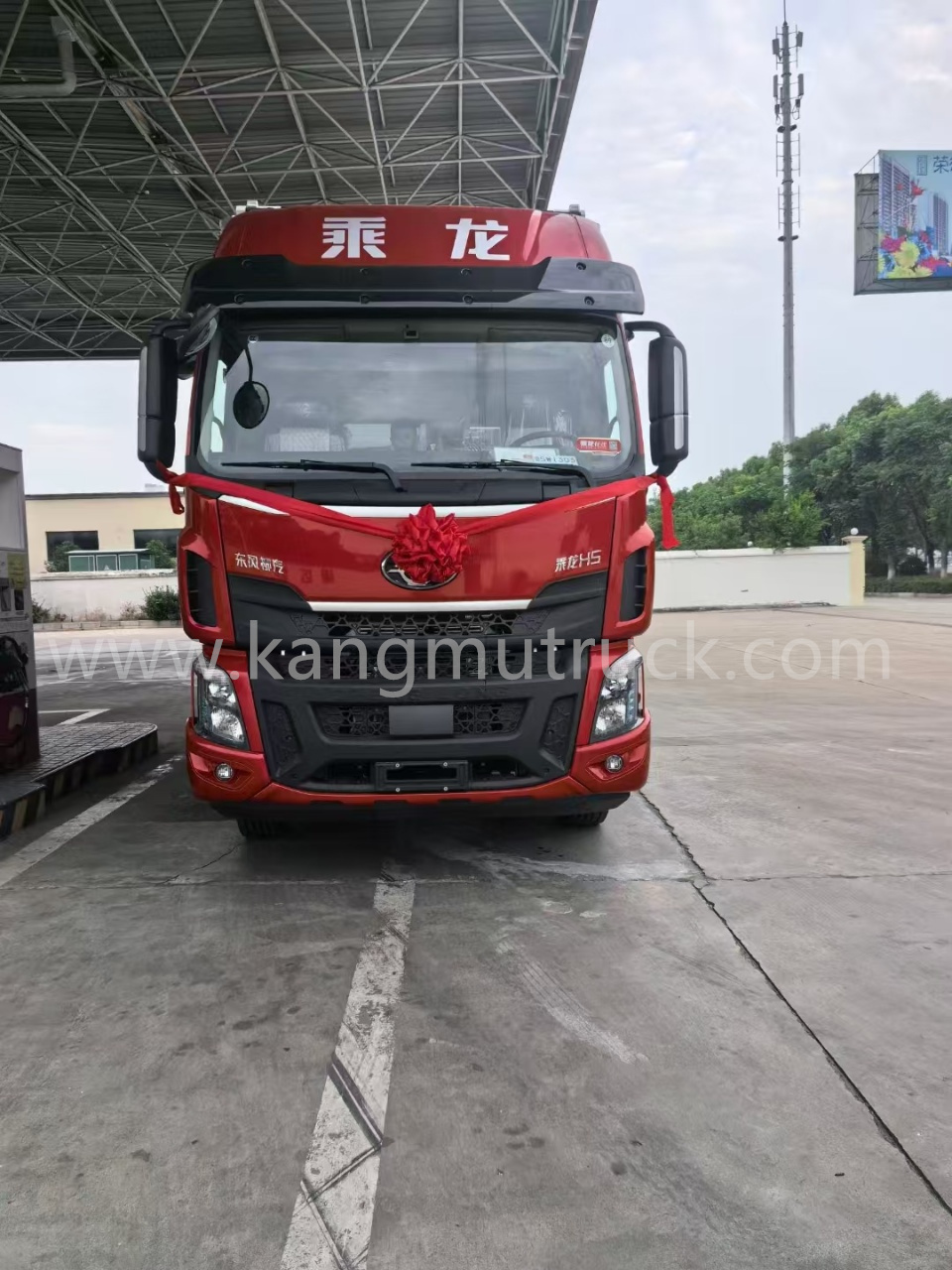 Dongfeng Chenglong 4X2 Al&uuml;minyum Hayvancılık ve K&uuml;mes Hayvanları Taşıma Kamyonu