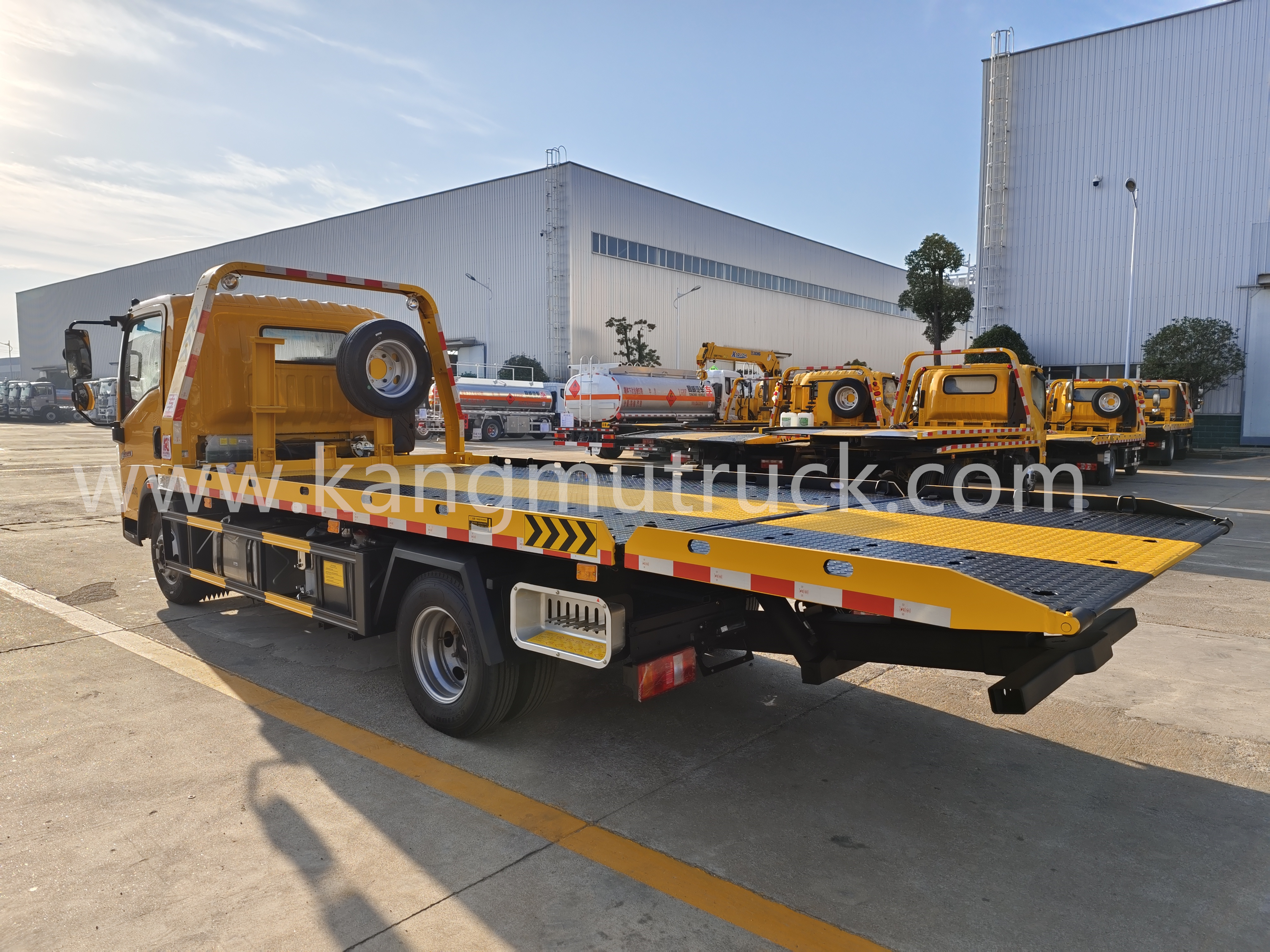 HOWO 140HP Camion de remorcare cu platformă glisantă cu platformă