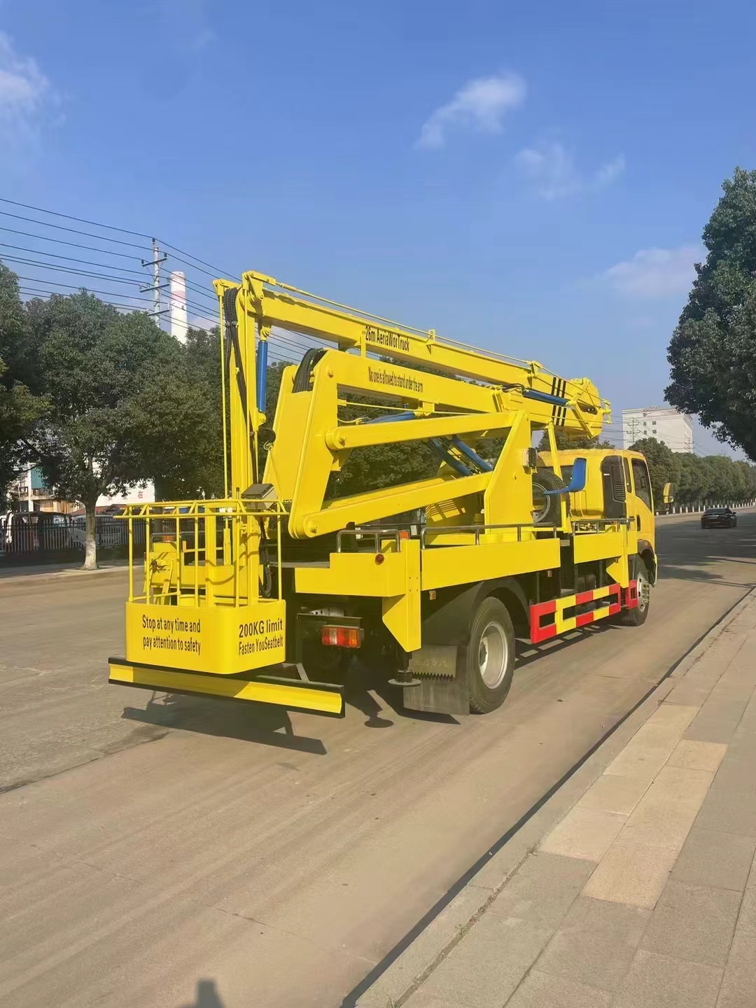 HOWO 27m Aerial Lift Truck Beam Lifter Truck
