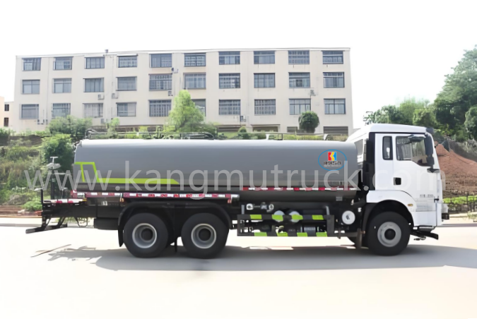کامیون آبپاش Shacman Delong M3000 18CBM